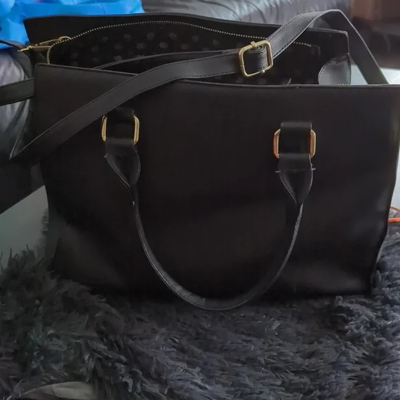 Call it Spring Purse - Picture 3 of 4